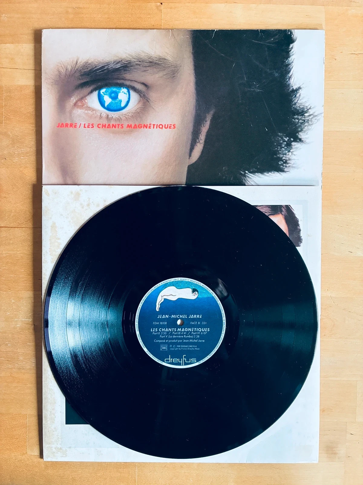 Lote de 3 discos de vinil 33T Jean-Michel Jarre: Oxygène/Equinoxe/Les Chants Magnétiques. – photo 4